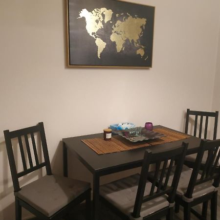 Cozy Apartment Near Metro Station Agia Marina Athens Luaran gambar