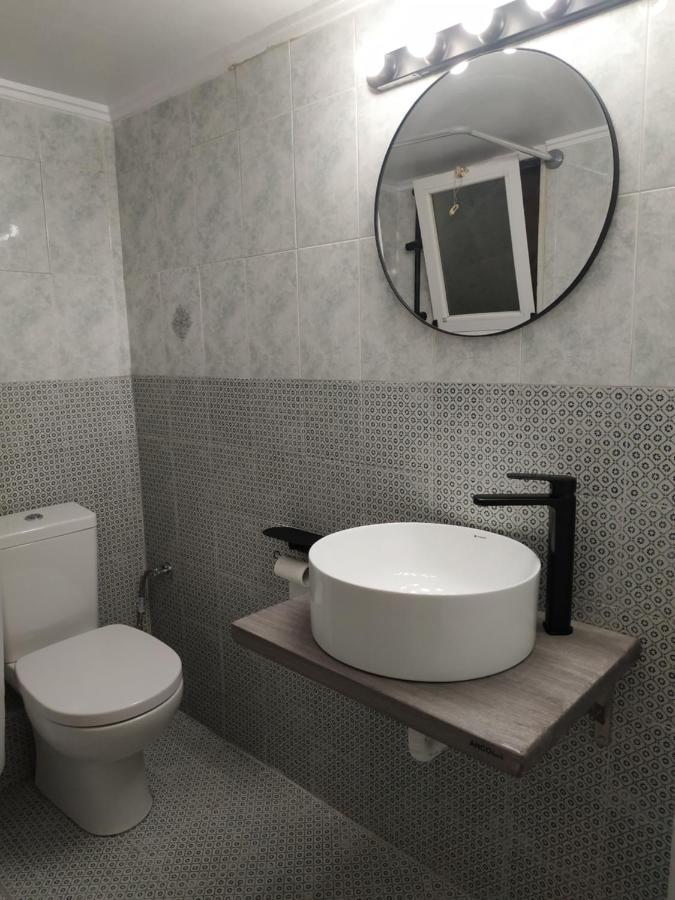 Cozy Apartment Near Metro Station Agia Marina Athens Luaran gambar