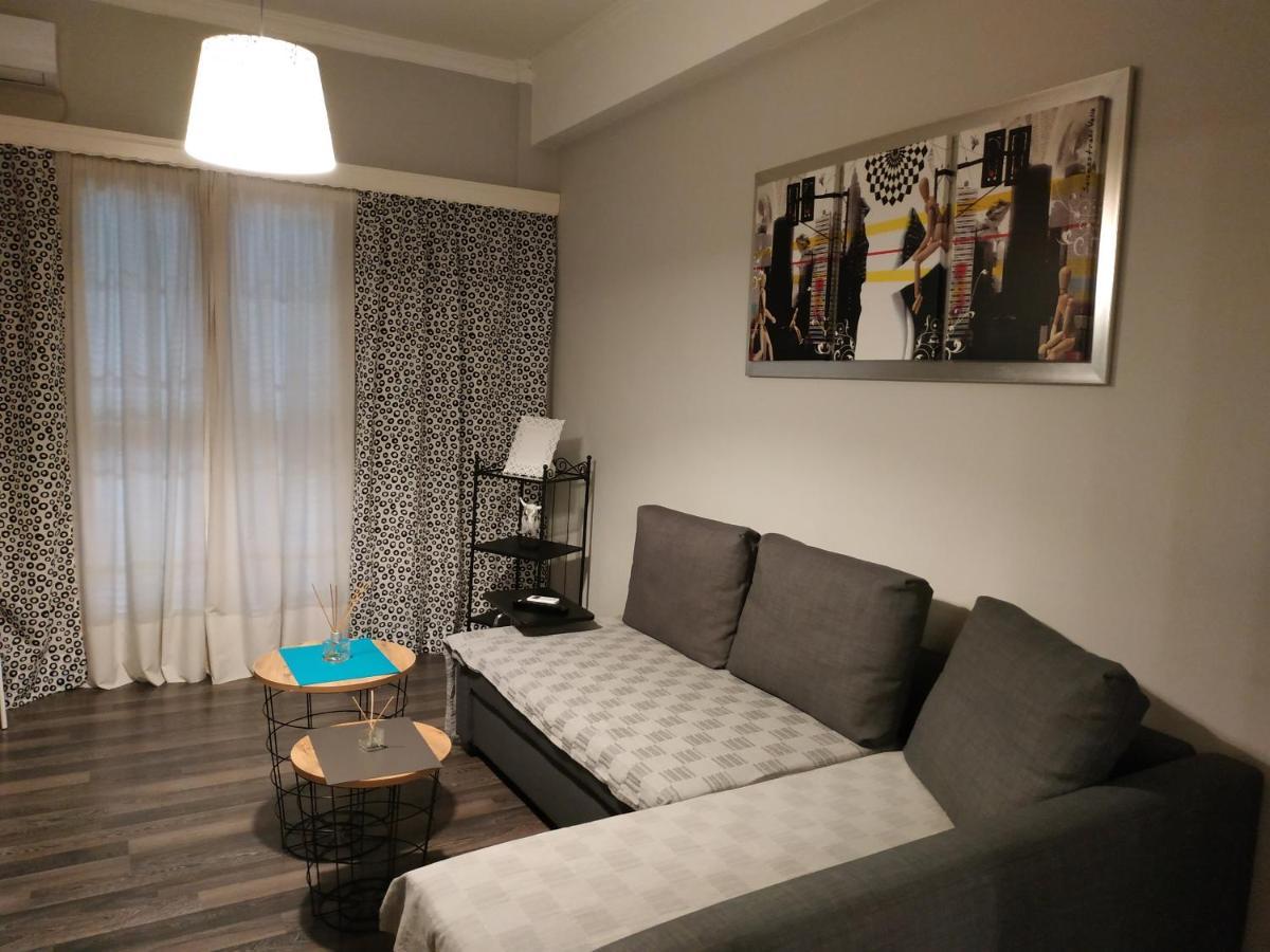 Cozy Apartment Near Metro Station Agia Marina Athens Luaran gambar