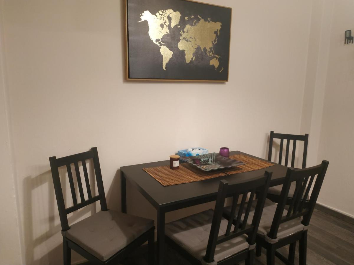 Cozy Apartment Near Metro Station Agia Marina Athens Luaran gambar