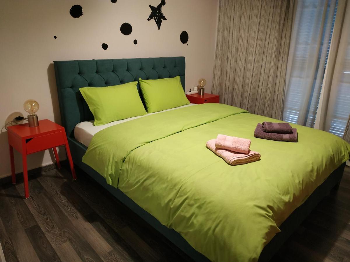 Cozy Apartment Near Metro Station Agia Marina Athens Luaran gambar