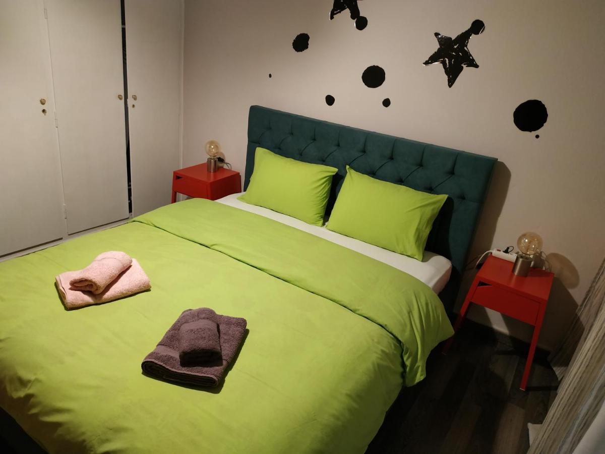 Cozy Apartment Near Metro Station Agia Marina Athens Luaran gambar