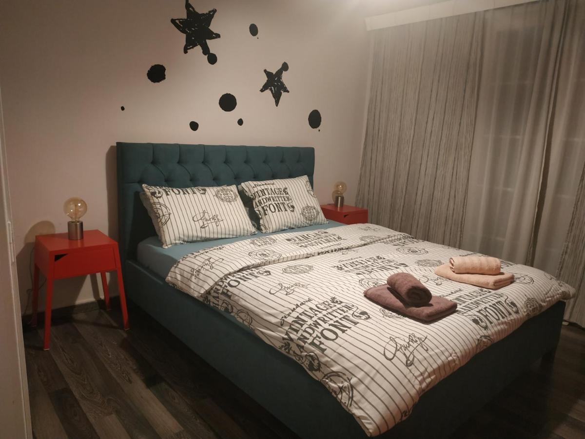 Cozy Apartment Near Metro Station Agia Marina Athens Luaran gambar