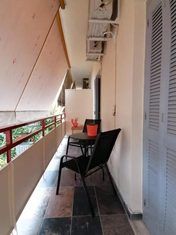 Cozy Apartment Near Metro Station Agia Marina Athens Luaran gambar